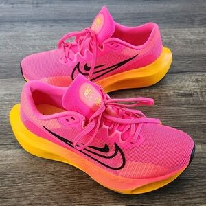 **XCLNT** Nike Zoom Fly 5 Sz 9.5 Vibrant Neon Bright Hyper Hot Pink Laser Orange